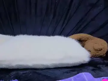 Chaturbate Live Sex Cam of megann_boobs