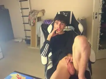 Chaturbate Private Sex Chat of stralght_twinks