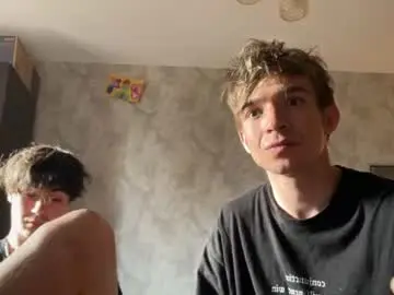 Chaturbate Nude Webcam of stralght_twinks