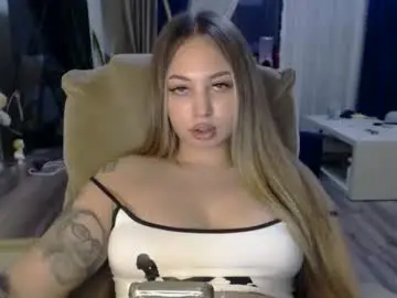 Chaturbate Free Porn Cam of kimlee4