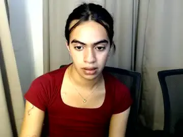 Chaturbate Live Sex of luvrr_trixie