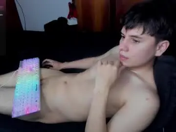 Chaturbate Live Sex Cam of _broken_47