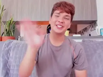 Chaturbate Best live sex cam show of adam_angelsss