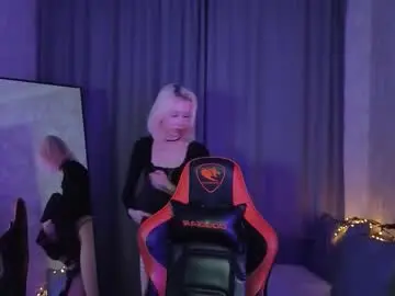 Chaturbate Best live sex cam show of goth__tv