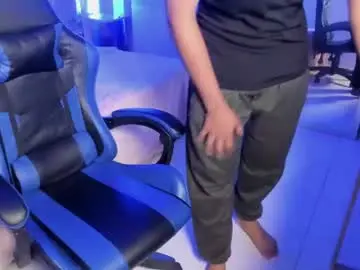 Chaturbate Free Porn Cam of kevinash_
