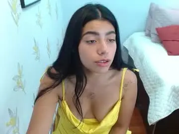 Chaturbate Live Sex Cam of laia_white