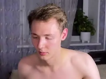 Chaturbate Sex Cam of leonbryant