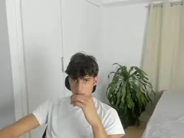 Chaturbate Adult Webcams of lucacosta19