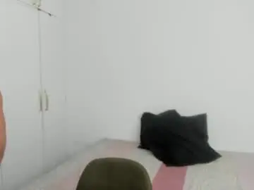 Chaturbate Sex Chat of lucacosta19