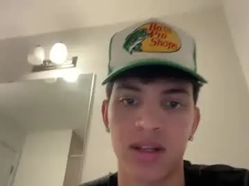 Chaturbate Free Porn Cam of sbouchikh03