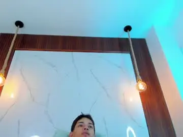 Chaturbate Free Live Porn of lillian_lee1