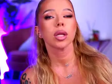 Chaturbate Free Live Porn of redlaraa