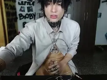 Chaturbate Live Sex Cam of ryoko_vishnu