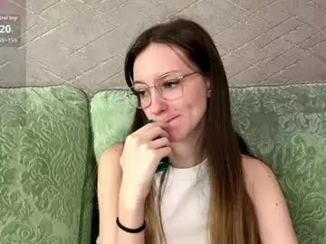 Chaturbate Live Sex Cam of troybailly