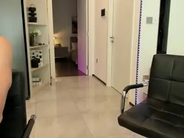 Chaturbate Watch Live Sex Cams of emmykrist