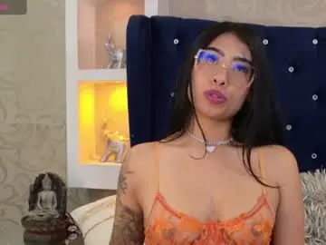 Chaturbate Free Live Porn of madele_hills