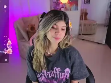 Chaturbate Live Porn of nataasha___