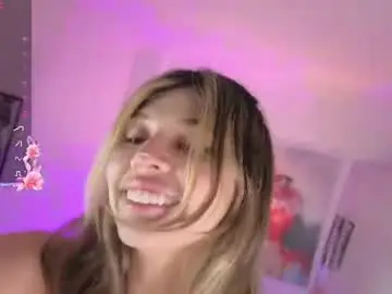 Chaturbate Live Sex Cam of nataasha___