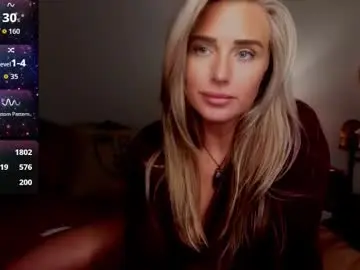 Chaturbate Live Porn of theselina_kyle