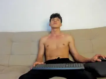 Chaturbate Watch Live Sex Cams of yizus_bonz