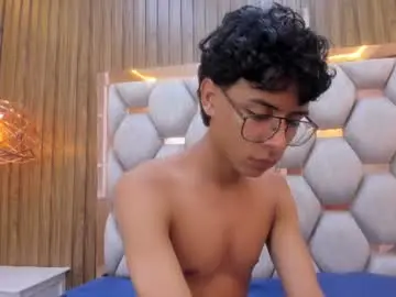Chaturbate Adult Webcam of adams_bobby