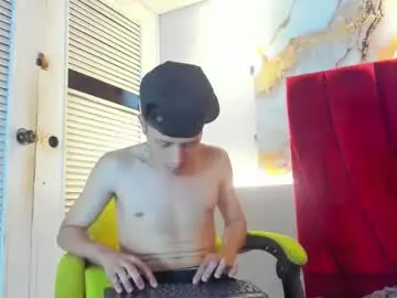 Chaturbate Private Sex Chat of esteban_2102