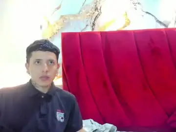 Chaturbate Live Sex of esteban_2102