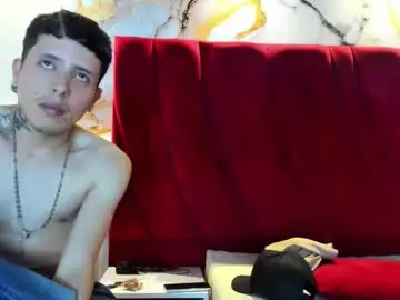 Chaturbate Free Porn Cam of esteban_2102
