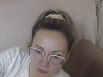 Chaturbate Free Live Porn of flowercandydoll13