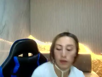 Chaturbate Live Sex Cam of katalina_r