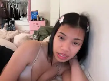Chaturbate Adult Video Chat of reeviee