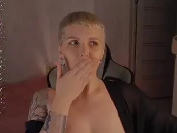 Chaturbate Live Sex of elise_day