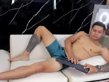 Chaturbate Watch Live Sex Cams of henrydouglas