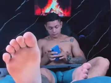 Chaturbate Adult Video Chat of henrydouglas