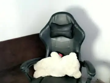 Chaturbate Live Sex of papigoddesslover
