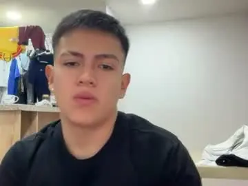 Chaturbate Free Live Porn of santiagomg_
