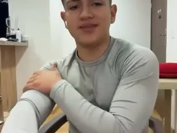 Chaturbate Watch Live Sex Cams of santiagomg_