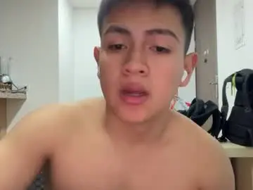 Chaturbate Live Sex of santiagomg_