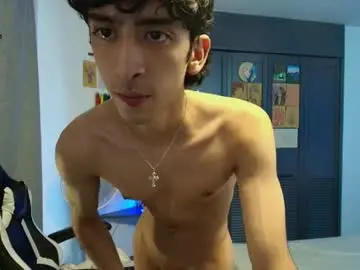 Chaturbate Sex Cam of vittorio_cerati