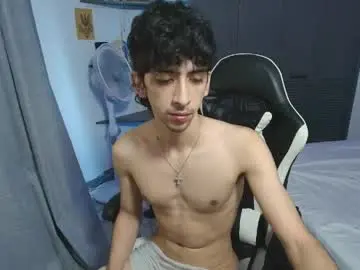 Chaturbate Nude Webcam of vittorio_cerati