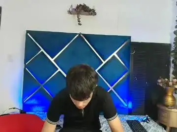 Chaturbate Live Sex Cam of edwinboys