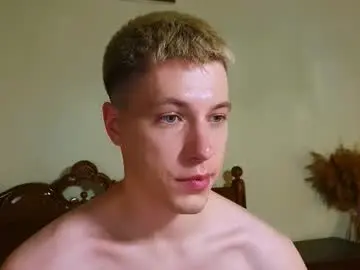 Chaturbate Nude Webcam of ethan7inches