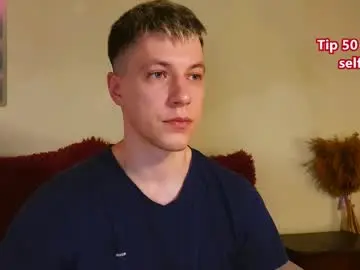 Chaturbate Live Porn of ethan7inches