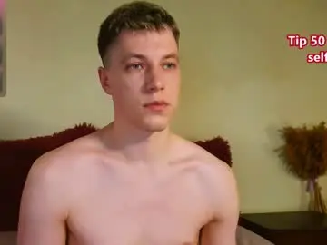 Chaturbate Live Sex Cam of ethan7inches