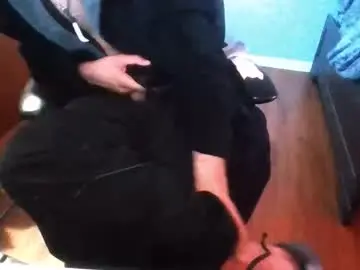 Chaturbate Live Sex Cam of eyesonmichaza