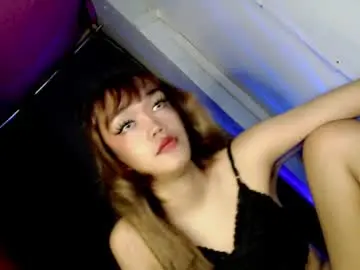 Chaturbate Best live sex cam show of hot_moma69