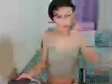 Chaturbate Live Sex Cam of la_ura