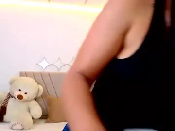 Chaturbate Live Sex of zara_cute18