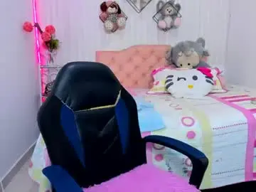 Chaturbate Watch Live Sex Cams of zara_cute18