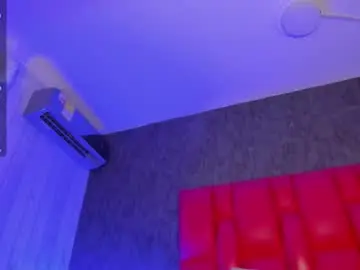 Chaturbate Nude Webcam of dominicsccott